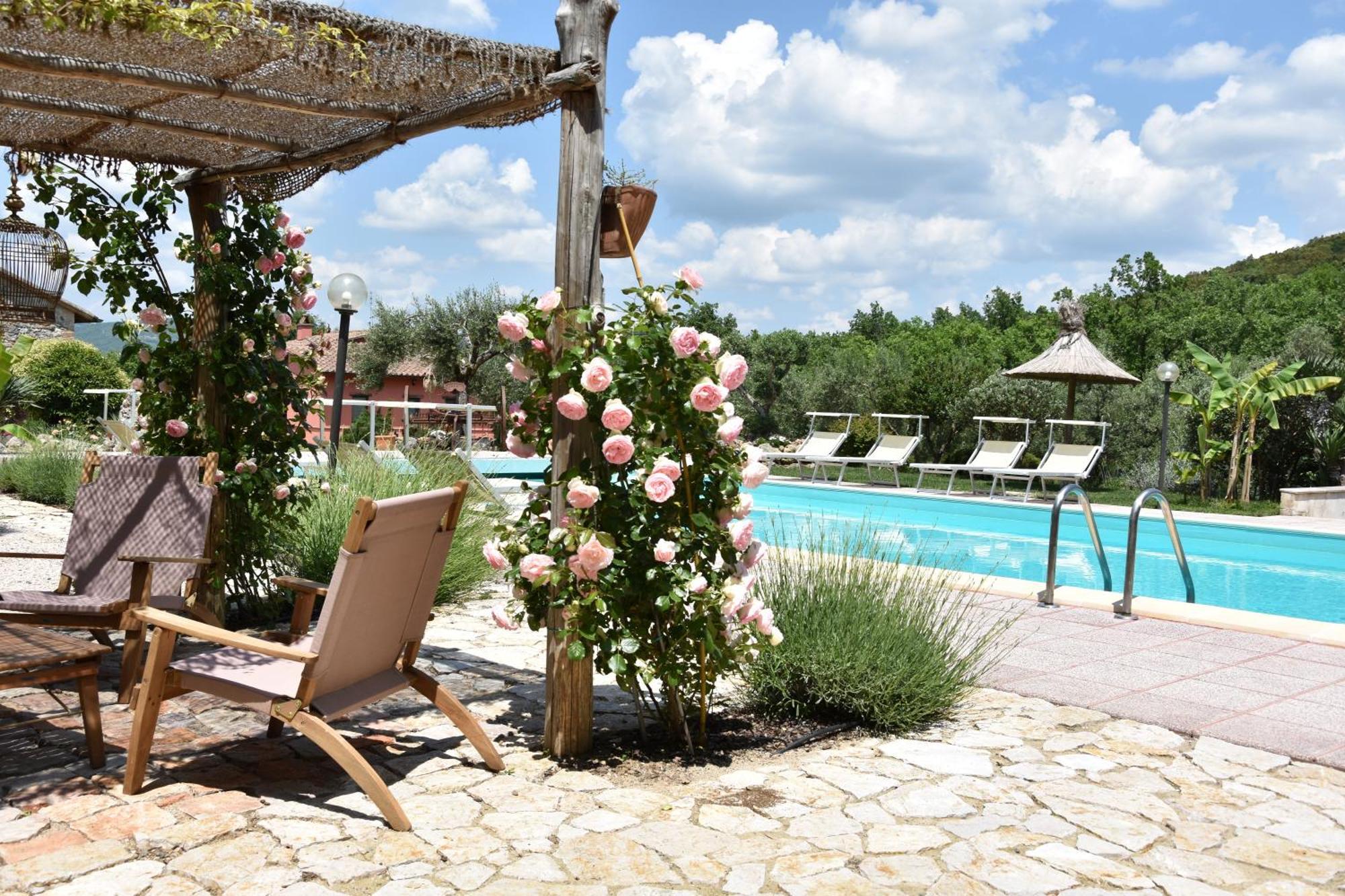 Le Case Di Lisetta Holiday Homes كورتْشّانو المظهر الخارجي الصورة